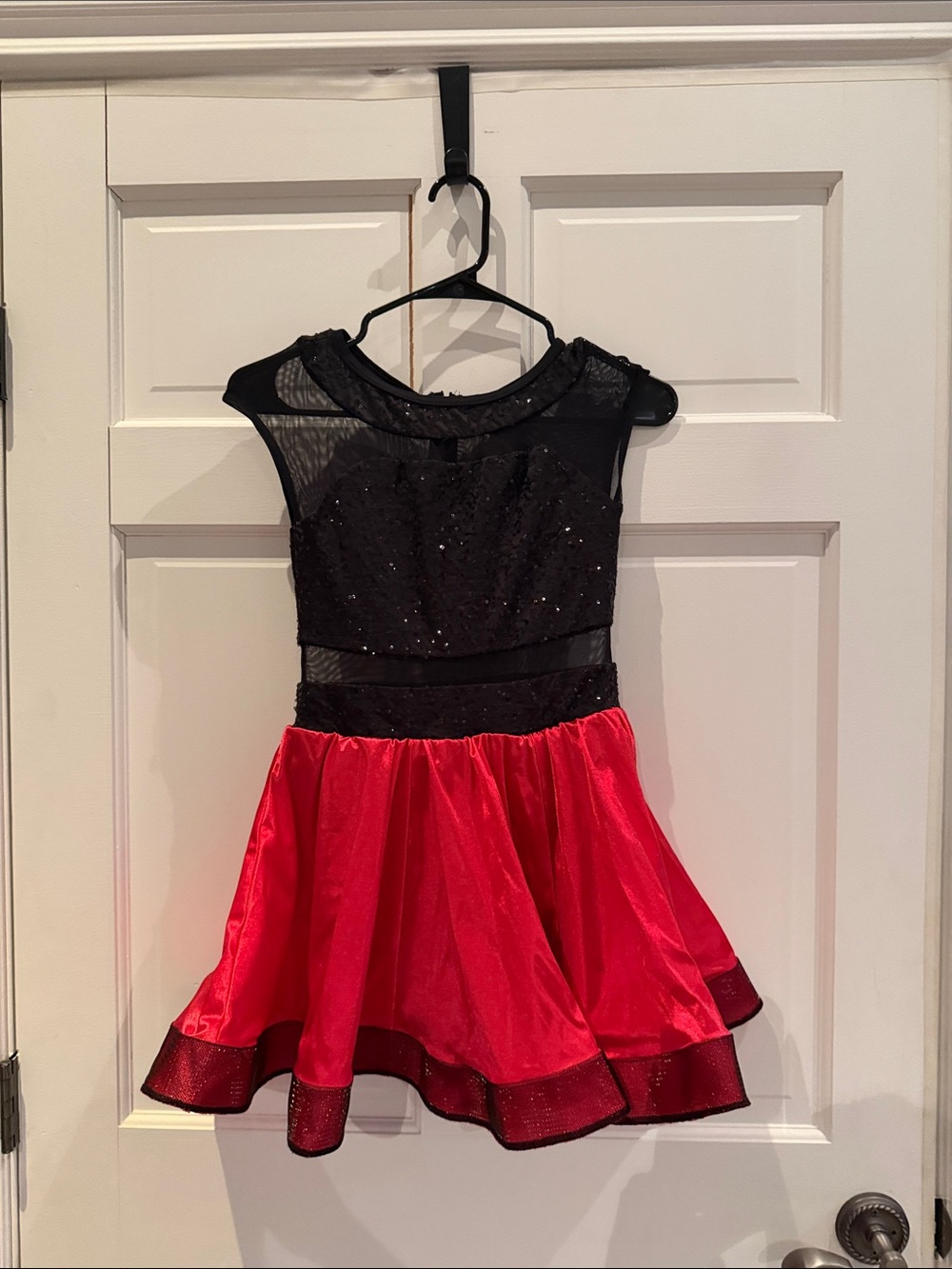 Costume: Black and Red Kids Dress